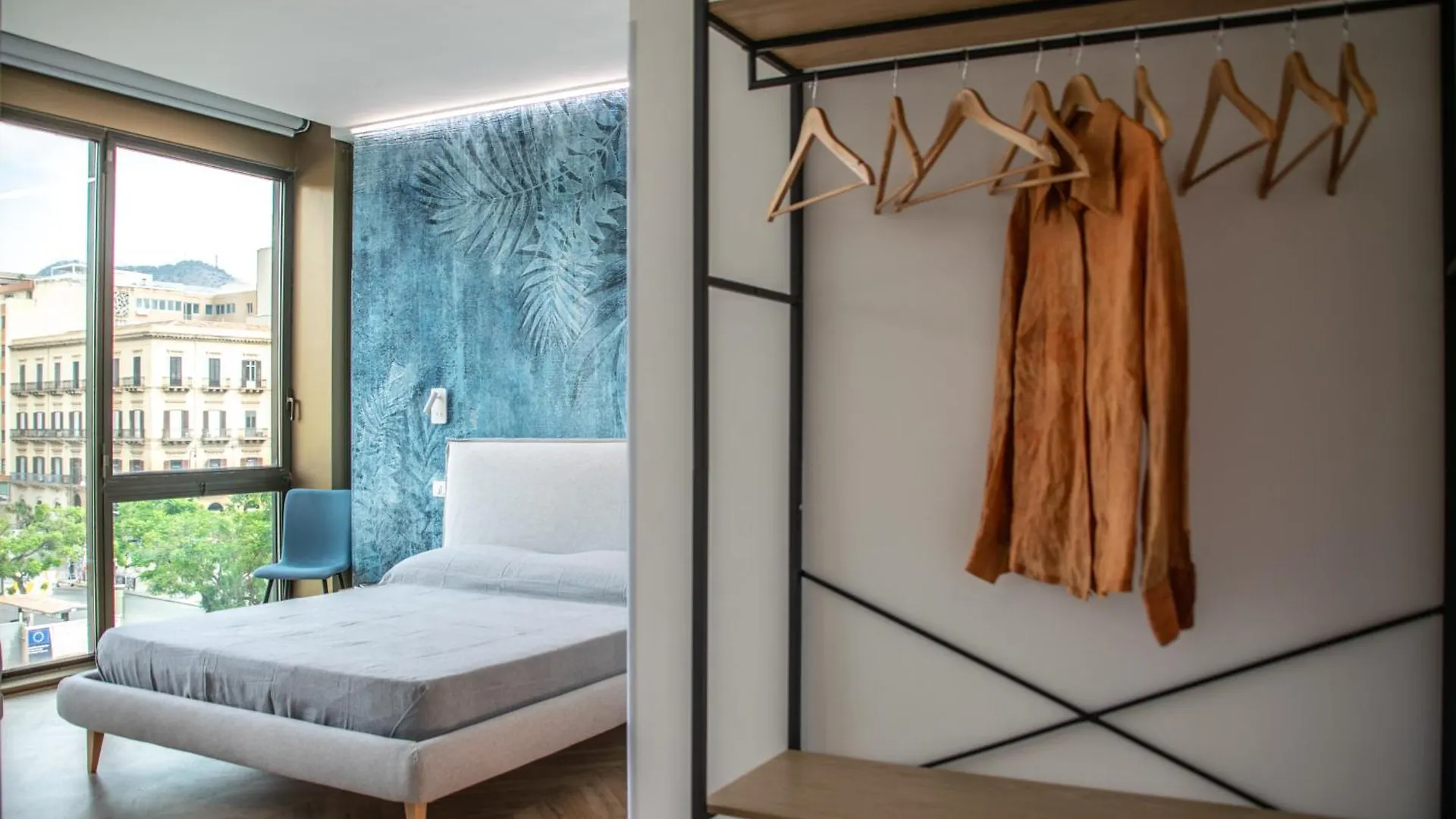 Guest house Politeama Crystal Rooms Palermo
