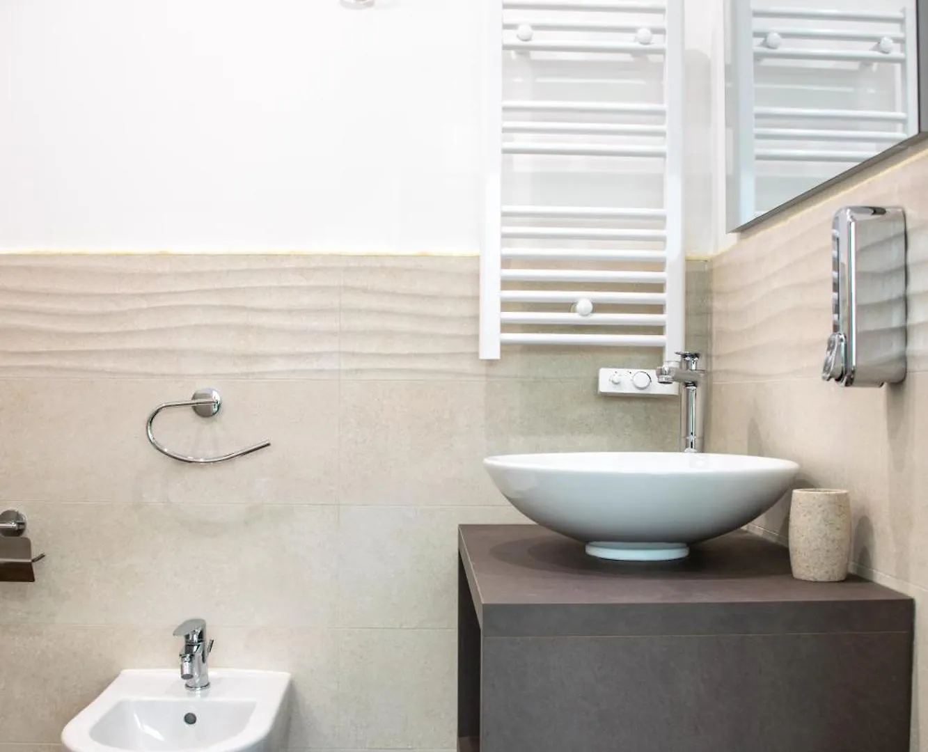 Politeama Crystal Rooms Palermo Guest house