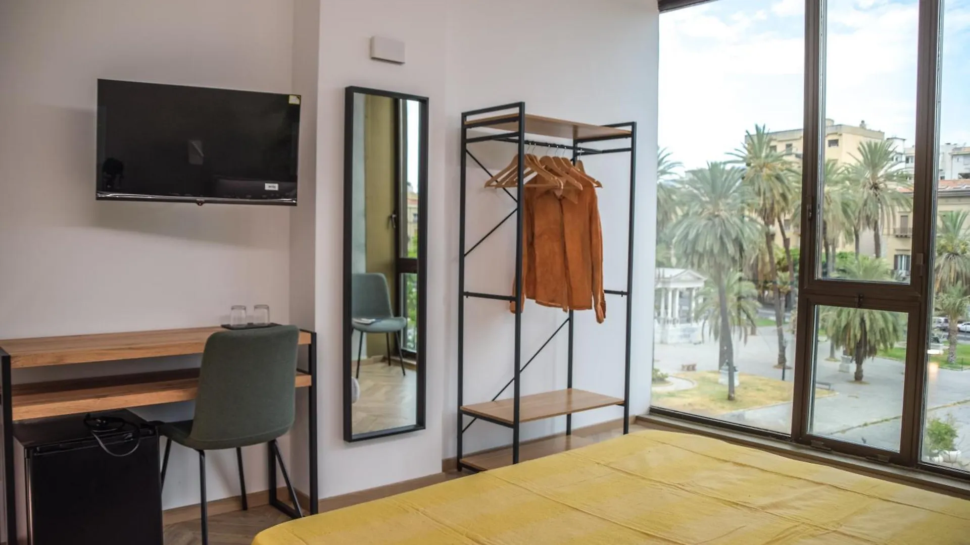 Affittacamere Politeama Crystal Rooms Palermo Italia